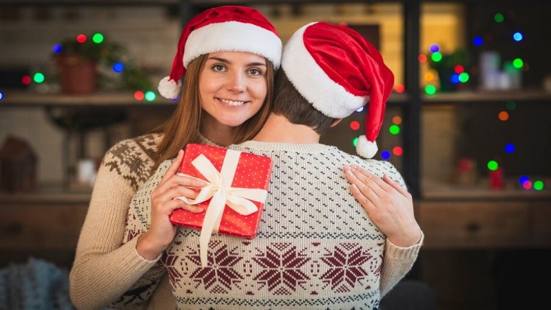 Why Christmas Hampers Are the Perfect Holiday Gift