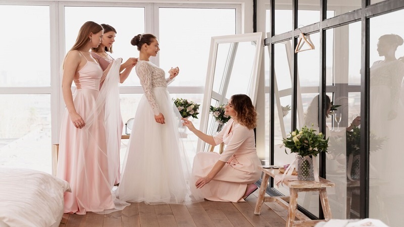 Trends and Styles of Bridesmaid Dresses We Love for 2024