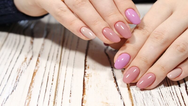 Why Gel Nails and Gel Nail Strips Are the Best Choice for Beautiful, Durable Nails